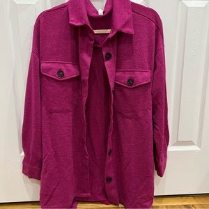 NWT ZENANA FUSCHIA SHACKET IN SIZE MEDIUM